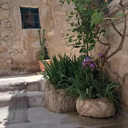 Belisirma Cave أكساراي