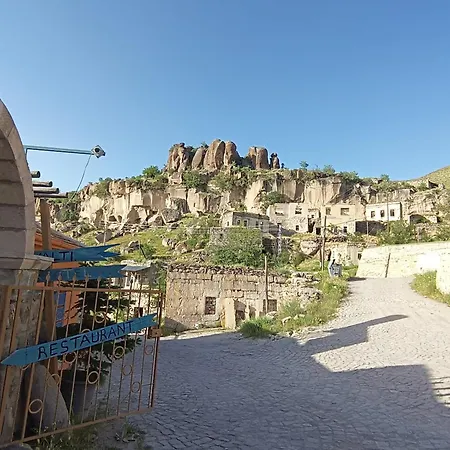 Belisirma Cave أكساراي